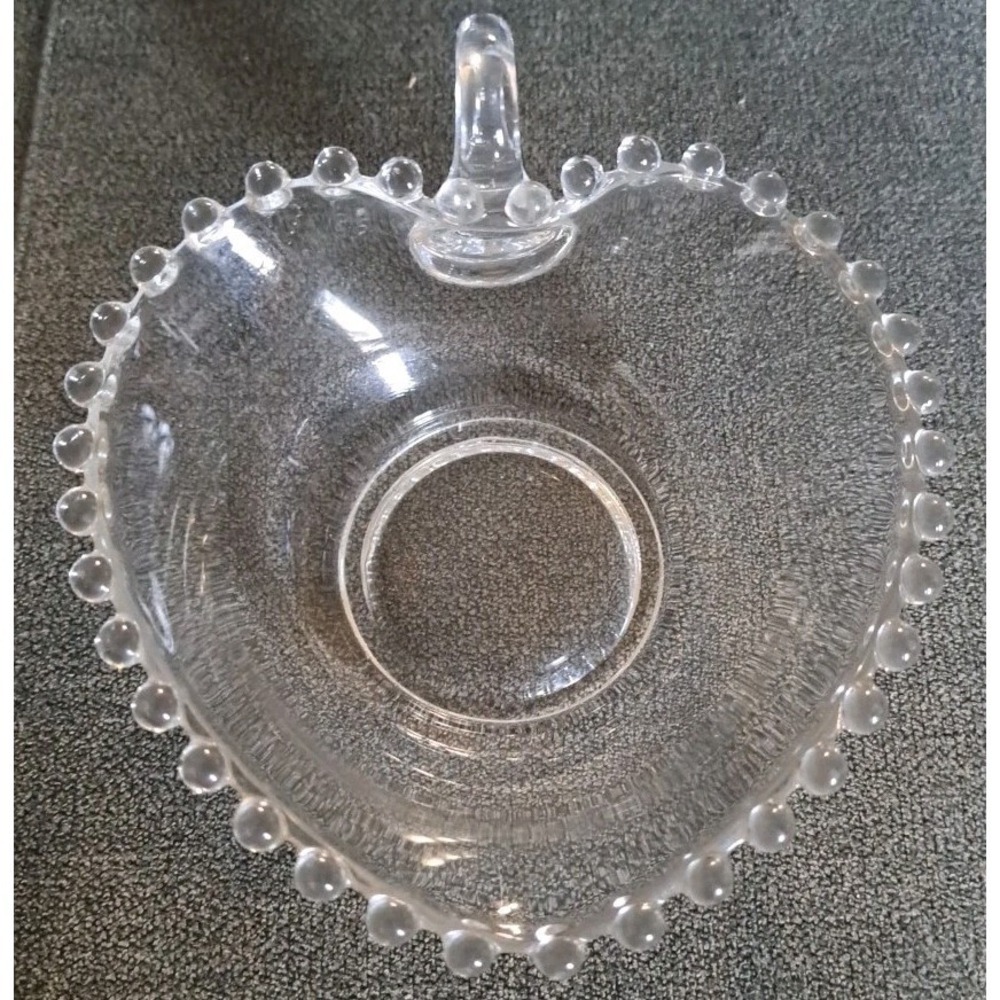 Vtg Imperial Glass Candlewick Heart-Shaped Bon Bon Candy Dish W/Handle No Chips